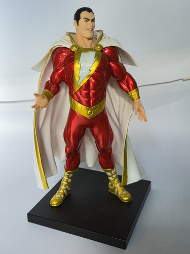 Kotobukiya comics shazam - kotobukiya,