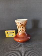 VINTAGE SMALL NEW DEVON POTTERY BROWN HONEYCOMB GLAZED POSY VASE