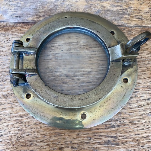 Single opening brass porthole - opening,