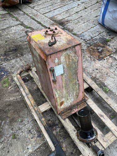 Used hydraulic oil tank - hydraulic,