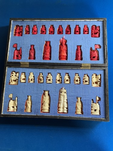 Antique bovine bone chess set - bovine,