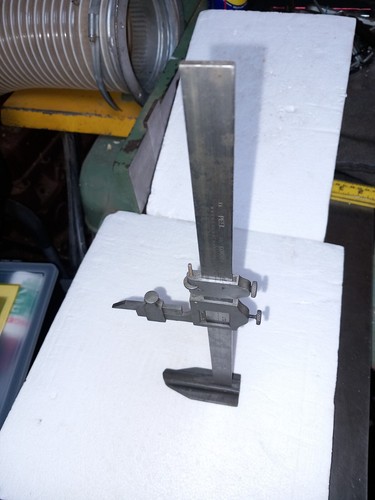 Vernier height gauge - height,