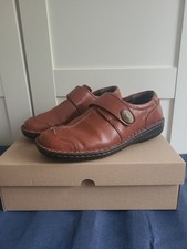 Ladies Loretta Shoes Size 6