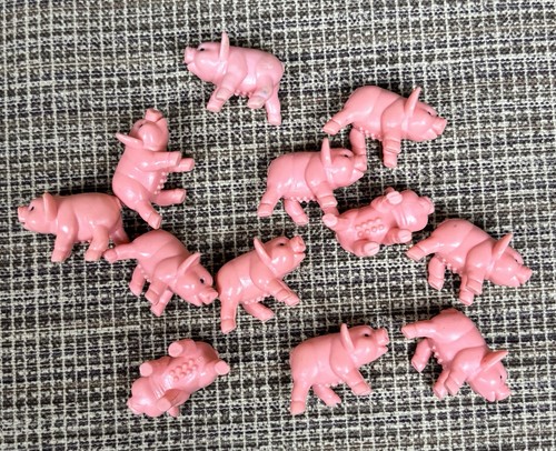 Lot pink miniature - of,