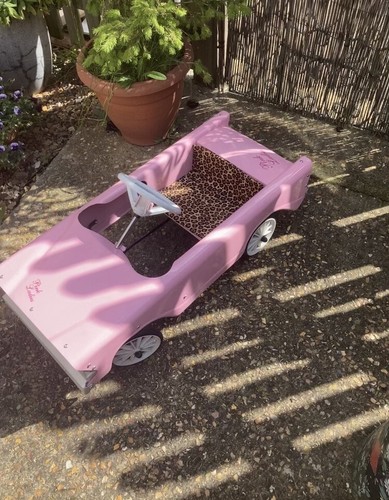 Triang pink vintage pedal car - vintage,