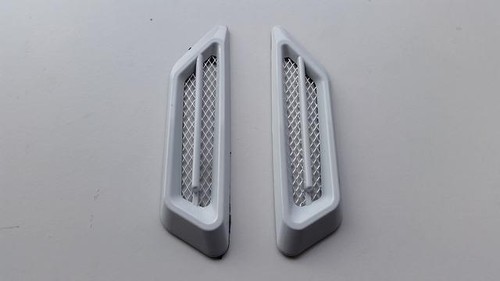 White power vents bonnet side - white,