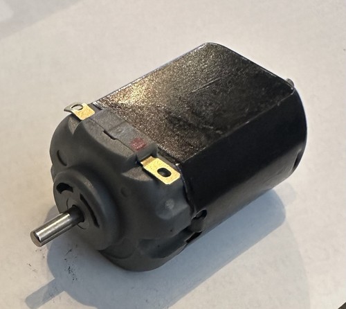 Hornby pole motor - 5,