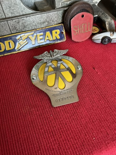 Vintage car badge aa member - badge,