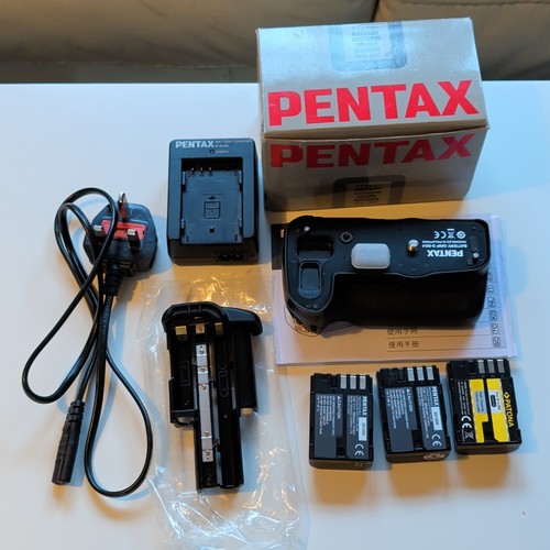 Pentax bg4 battery grip - pentax, d-bg4