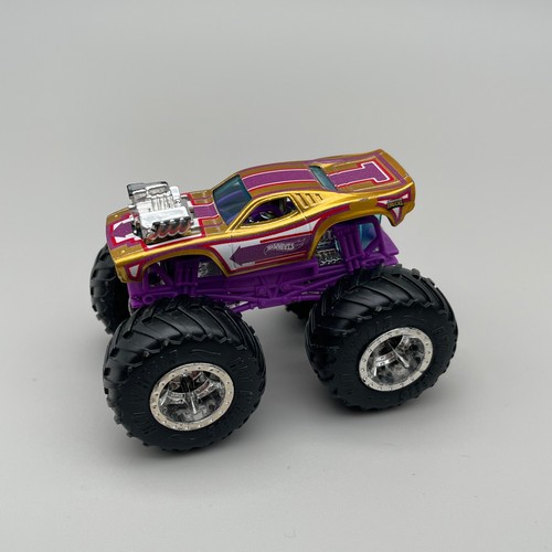 Hot wheels monster trucks - hot,