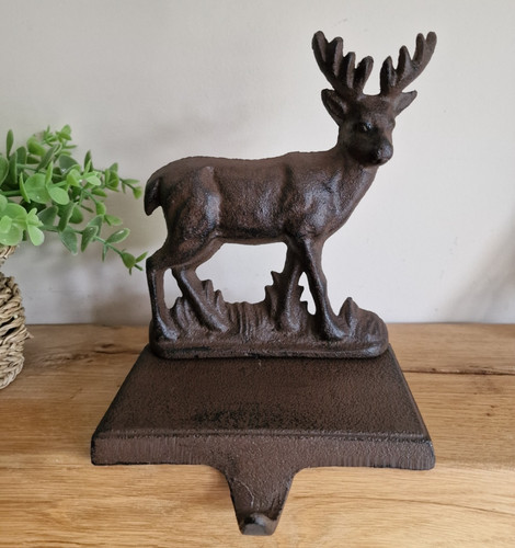 Cast iron metal reindeer - cast,
