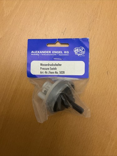 Engel submarine pressure - engel,