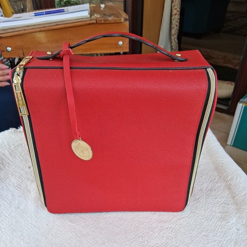 Estee lauder red - red, train
