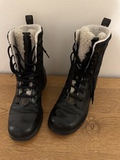 Louis Vuitton Black Ranger