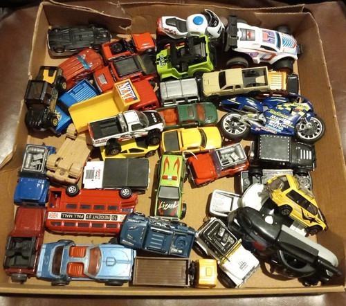 Model cars some diecast - 34,