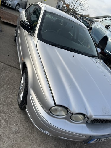 Jaguar type v6 - v6, awd
