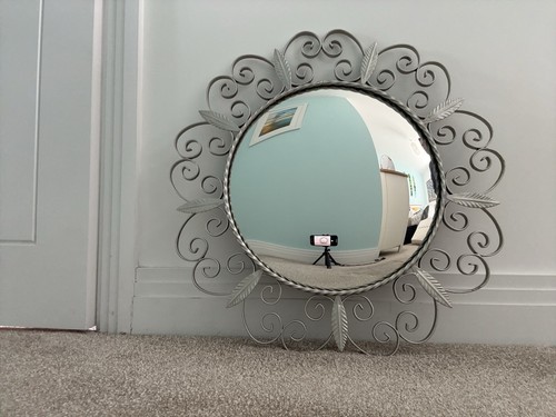 Vintage round convex wall - round,