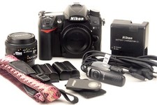 NIKON D7000 APS-C DIGITAL CAMERA KIT, (SHUTTER COUNT 27371)