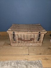 Large wicker picnic basket - large,