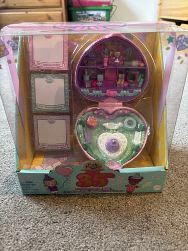 Polly pocket dolls and - polly,