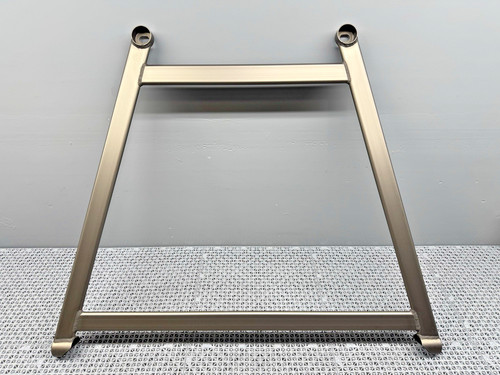 Rare front point lower - front,