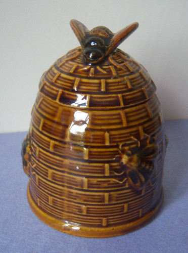 Vintage ceramic beehive honey - vintage,