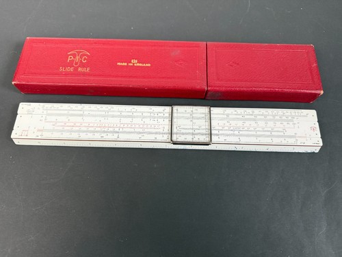Vintage 121 slide rule - p.i.c,