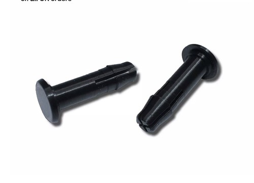 Wheelie bin lid - lid, pins