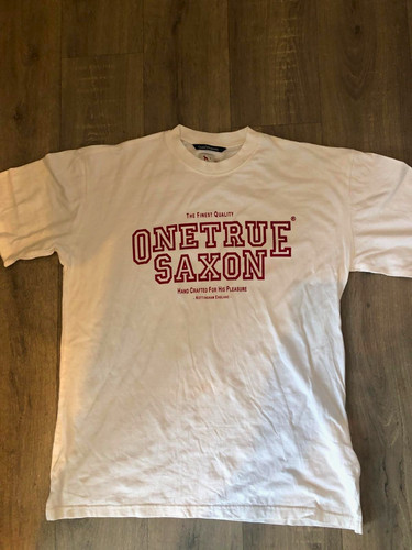 One true saxon - one,
