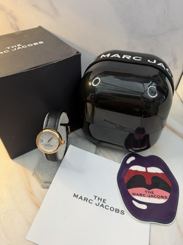 Marc jacobs the round watch - the,