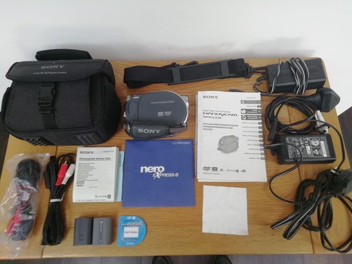 Sony handycam - sony,