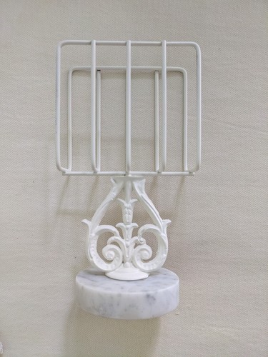 Vtg metal marble - metal,