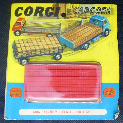 Corgi toys 1486 cargoes lorry - corgi,