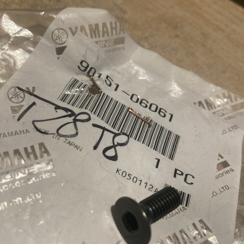 Yamaha 9015106061 crankcase
