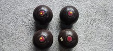 Set of 4 Henselite Super-Grip Lawn Bowls Size 4 3/16 + Welkin Bowls Bag
