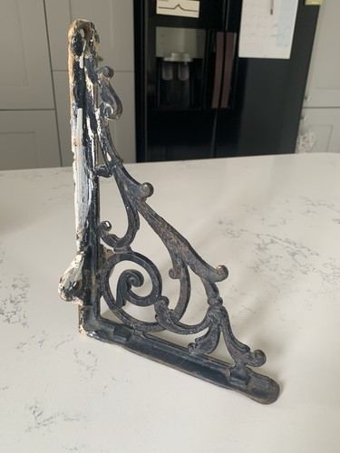 Victorian cast iron shelf - cast,