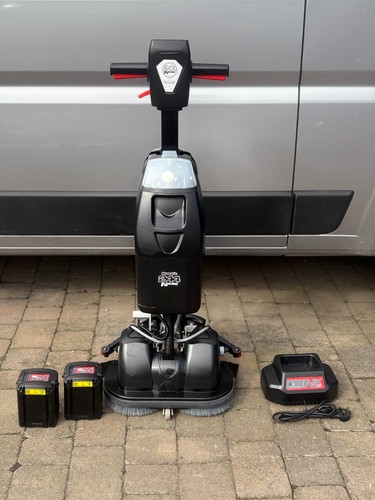 Numatic floor scrubber dryer - floor,