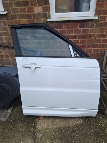 White range rover - white, door