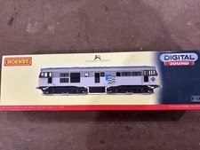 Hornby R2803XS Class 31 (31233) BR Sub Sector Locomotive OO Gauge DCC Sound