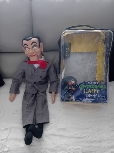 Slappy ventriloquist - slappy,