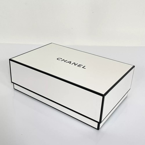 Authentic empty chanel gift - authentic,