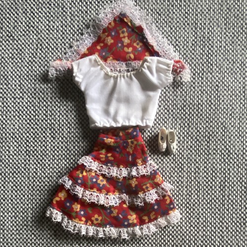 Pippa doll 1979 - doll, park