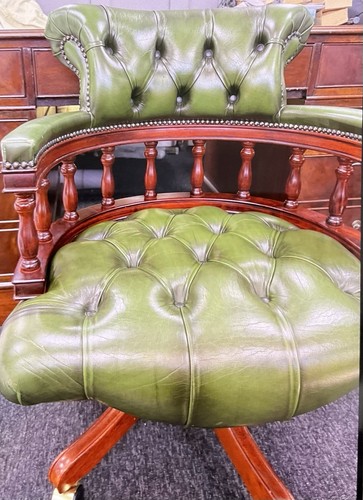 Chesterfield style captains - style,