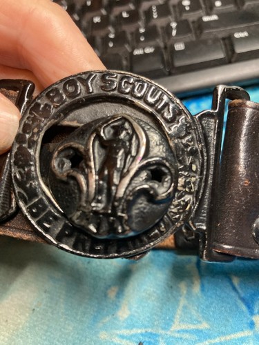Vintage boy scouts black - black, metal
