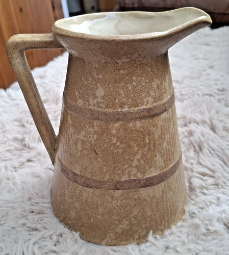 Vintage dee cee - dee, pottery