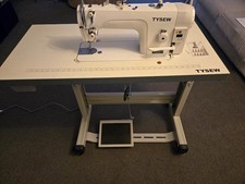 TYSEW 1100 INDUSTRIAL SEWING MACHINE COMPLETE WITH ADJUSTABLE SPEED SERVO MOTOR