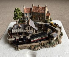 Danbury Mint Country Lines