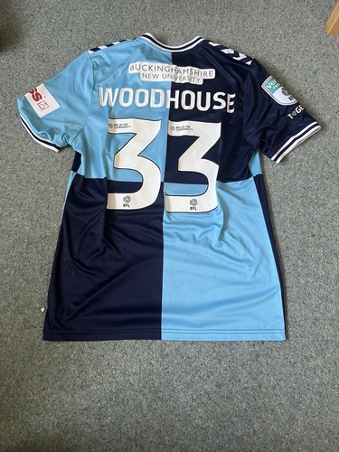 Wycombe wanderers match - wanderers,
