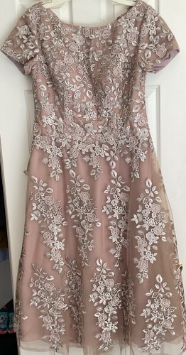 Femme tea length mother of - la,