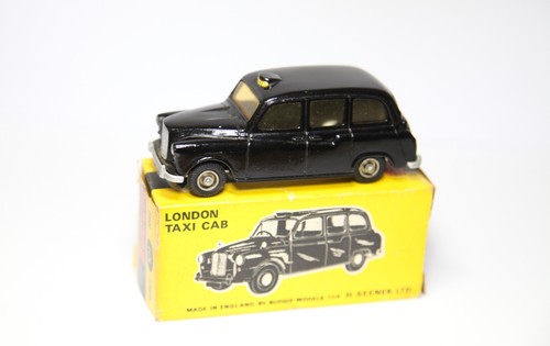 Budgie 101 london taxi - budgie,